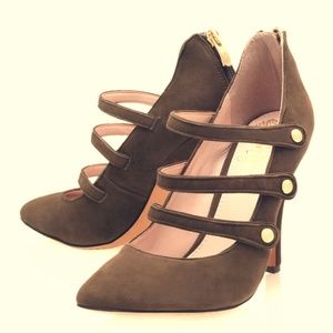 Vince Camuto Jamily, Suede Olive Green, Sz 10